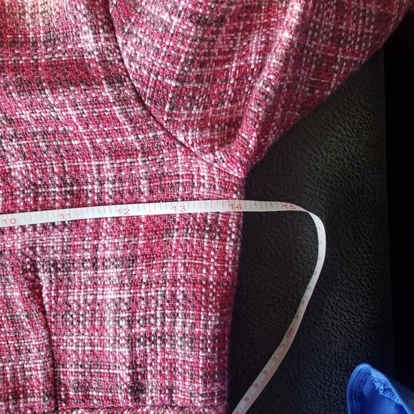 Vintage Pink button up trench coat - Picture 8 of 13